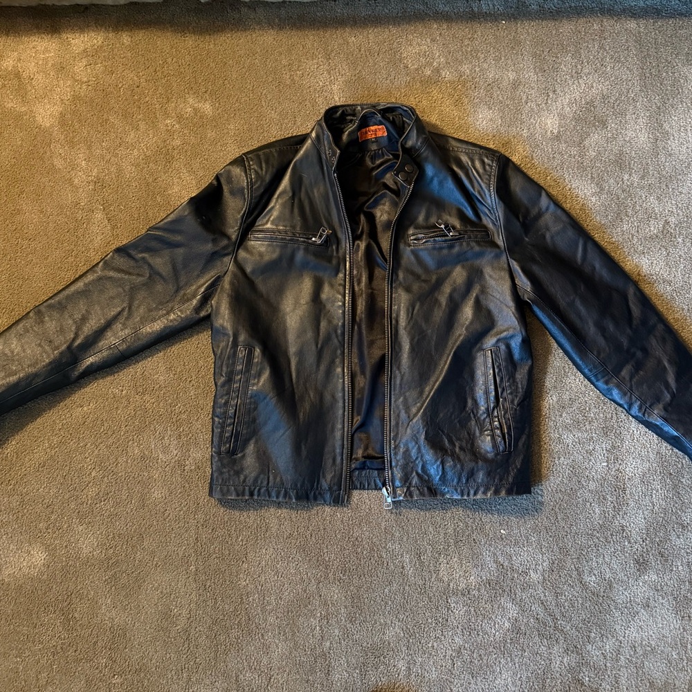 Men’s Leather Jacket